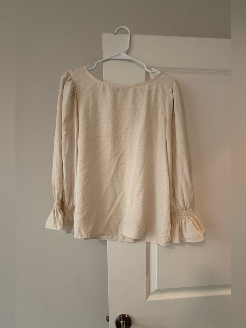 Ann Taylor Factory Cream Swiss Dot Ruffle Cuff Blouse